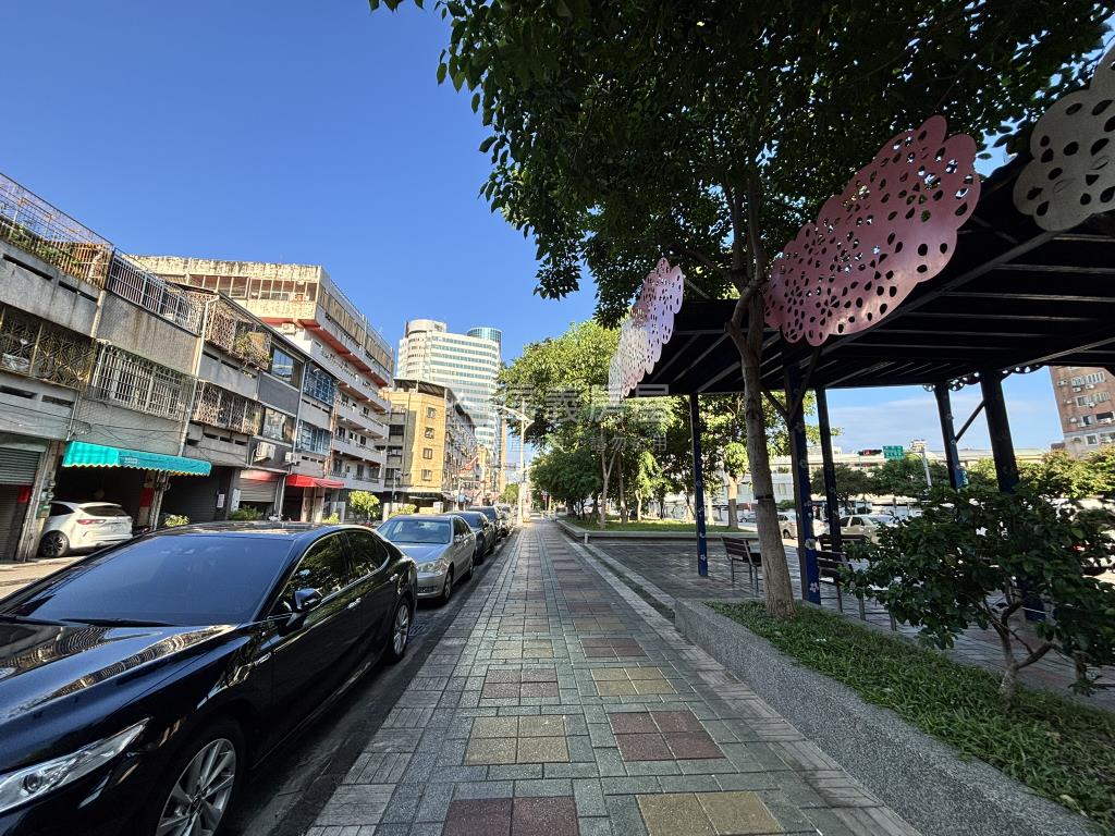 專任｜近太原綠園道大三房房屋室內格局與周邊環境