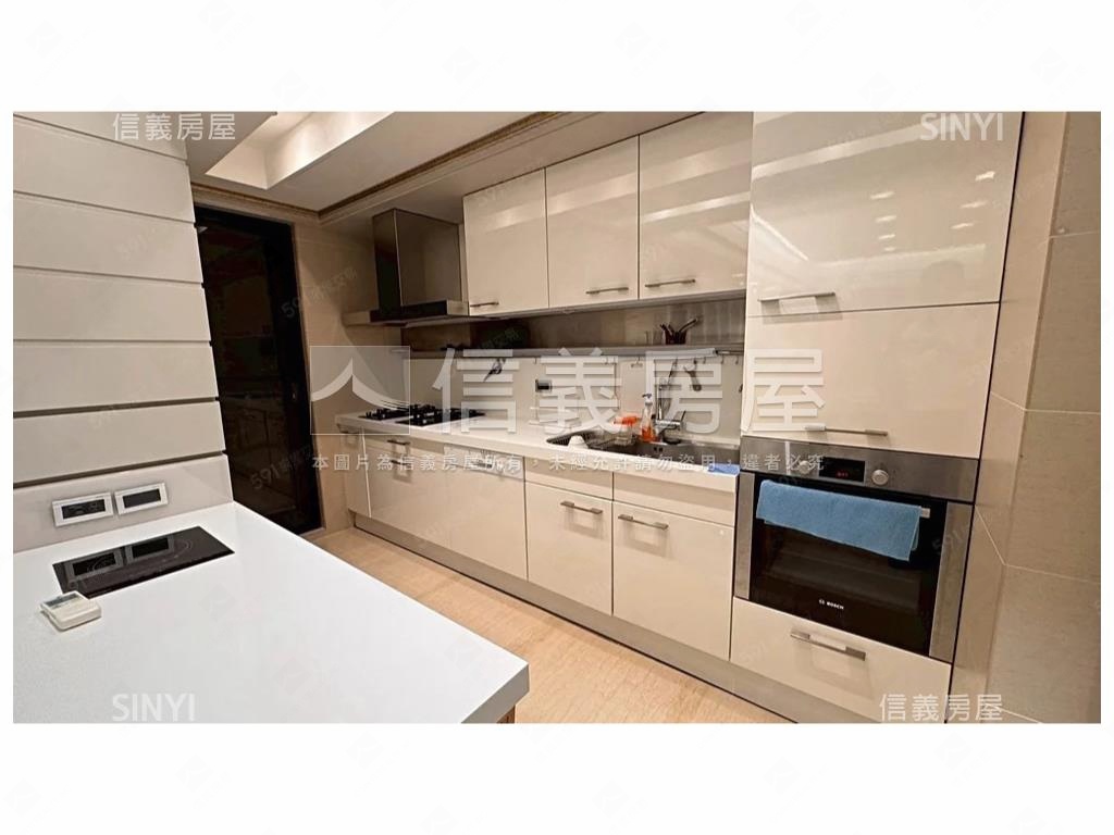 揚昇君臨精品豪邸房屋室內格局與周邊環境