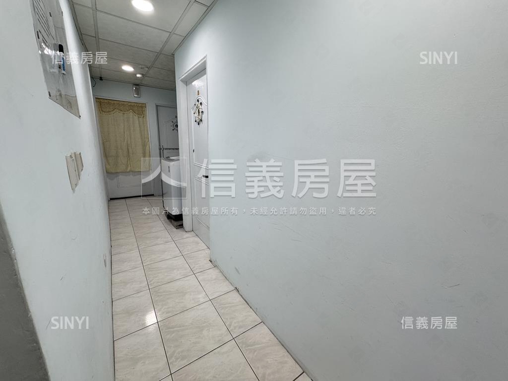 南港稀有低總美寓房屋室內格局與周邊環境