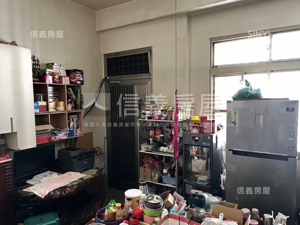 店長推薦正延平路店住合一房屋室內格局與周邊環境