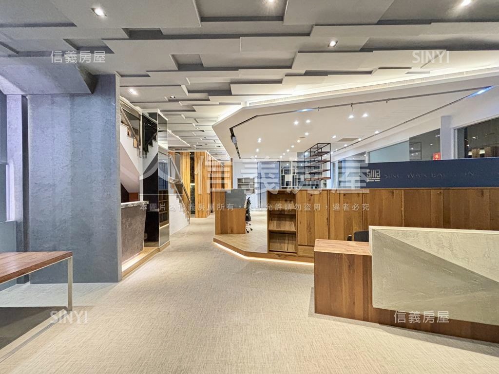 安平醒目大角窗店面房屋室內格局與周邊環境