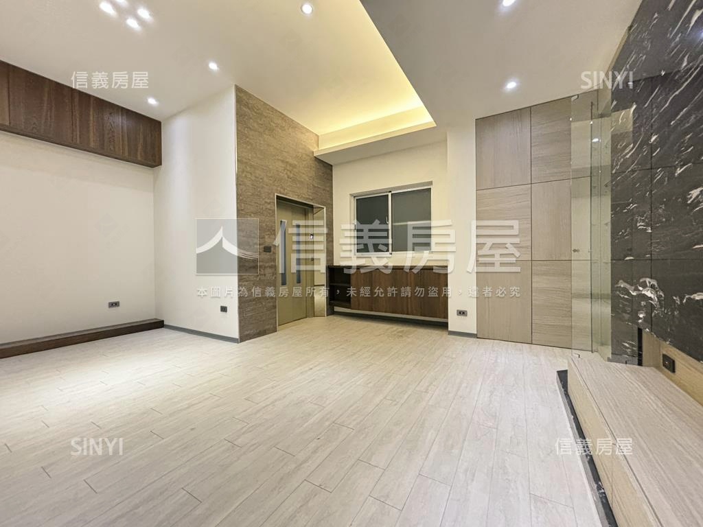 安平醒目大角窗店面房屋室內格局與周邊環境