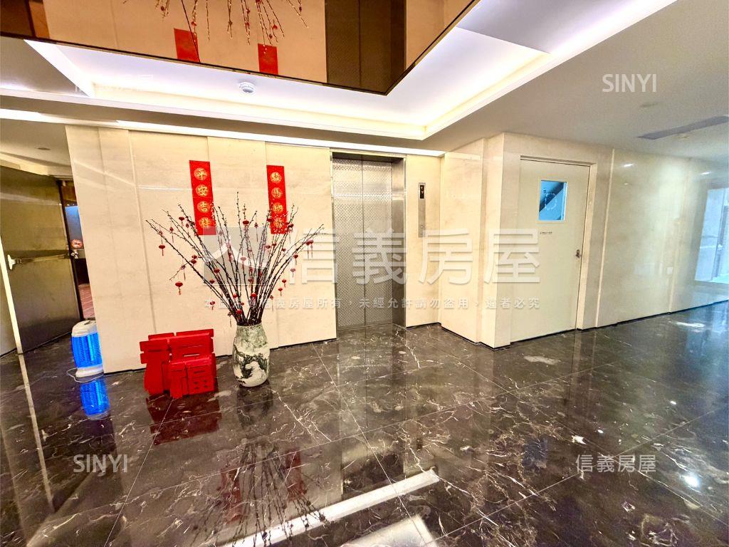 近國館復安華廈管理頂加房屋室內格局與周邊環境