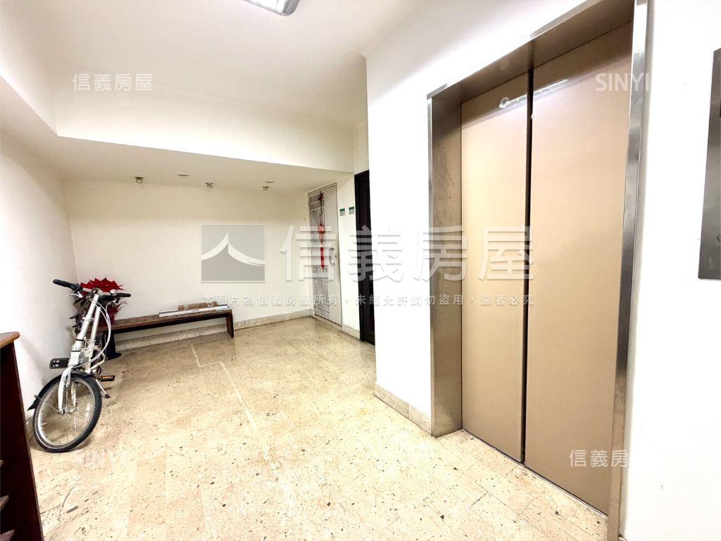 近國館復安華廈管理頂加房屋室內格局與周邊環境