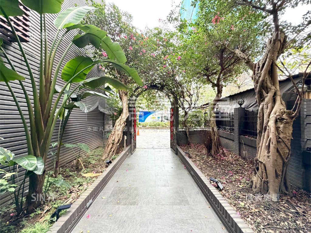 近國館復安華廈管理頂加房屋室內格局與周邊環境