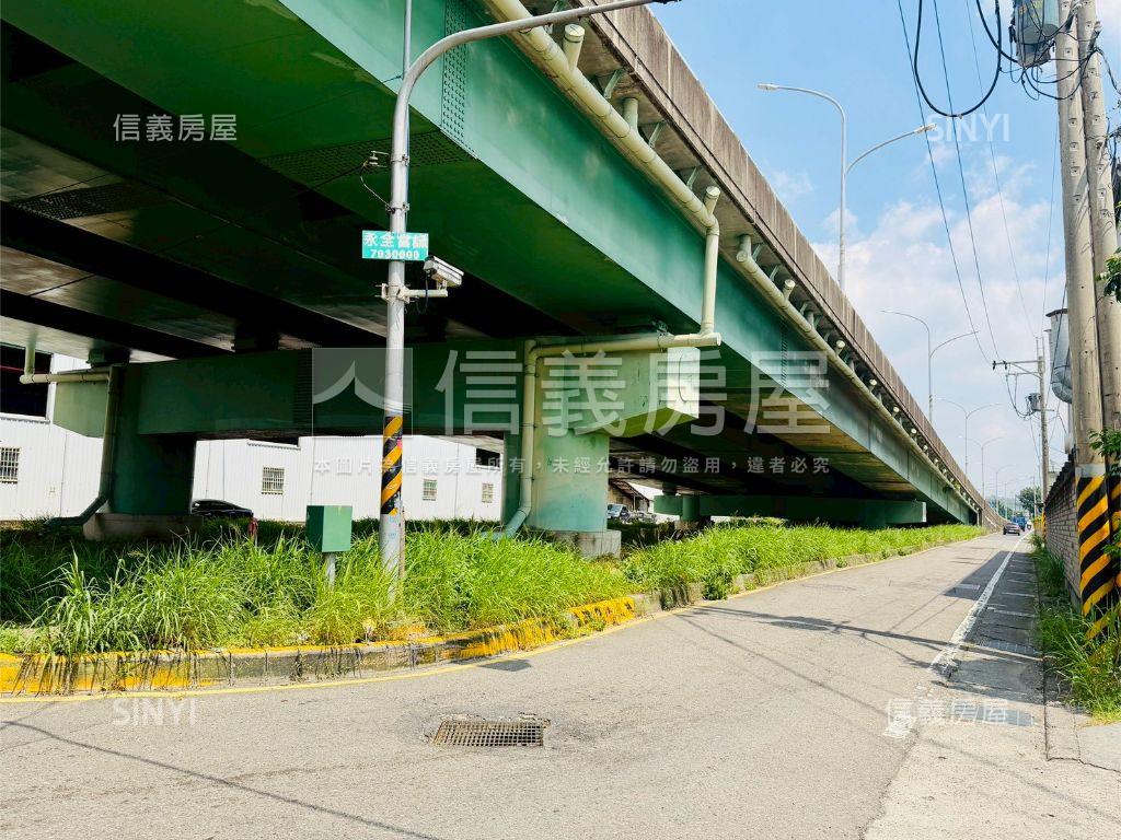 雙臨路大坪數土地房屋室內格局與周邊環境