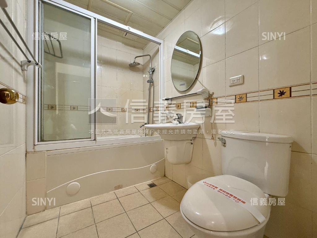 維納斯３房車位房屋室內格局與周邊環境