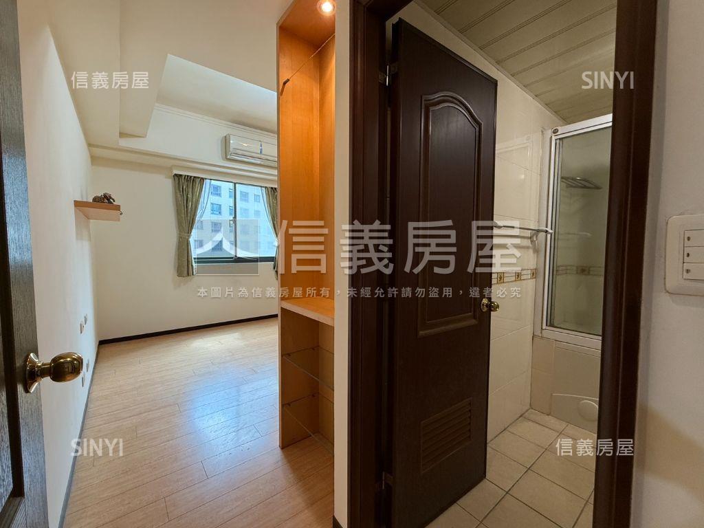 維納斯３房車位房屋室內格局與周邊環境