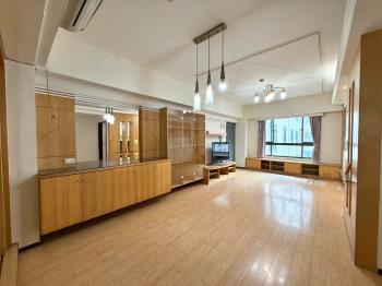 維納斯３房車位