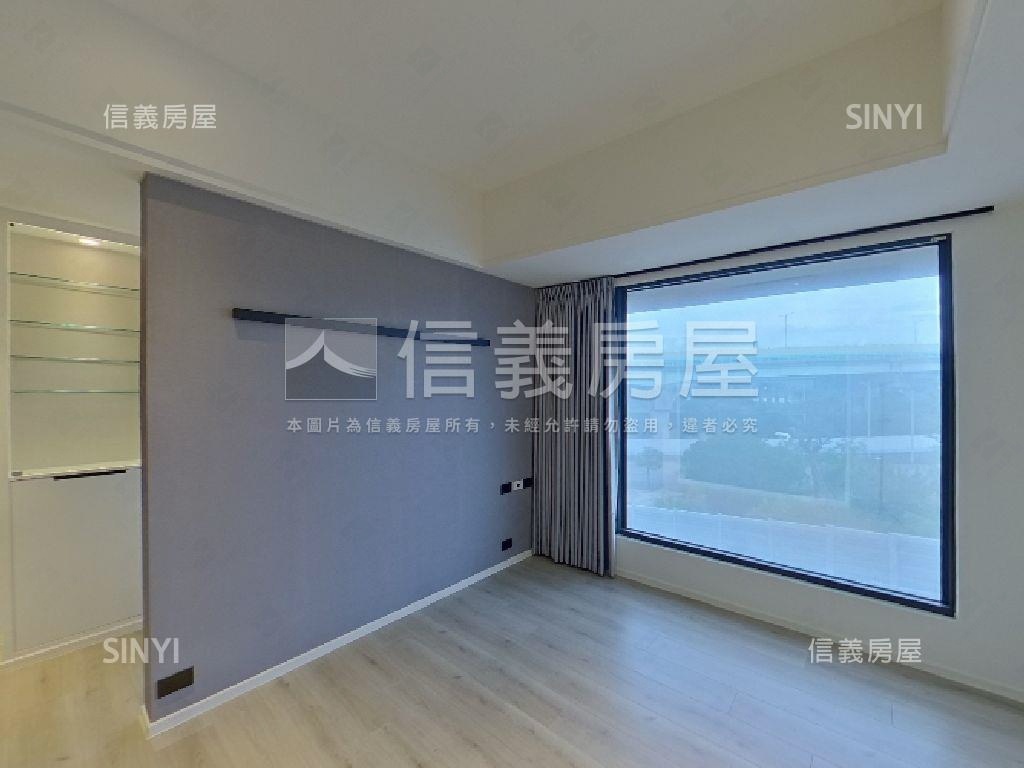 河藍灣精裝綠意三房車位房屋室內格局與周邊環境