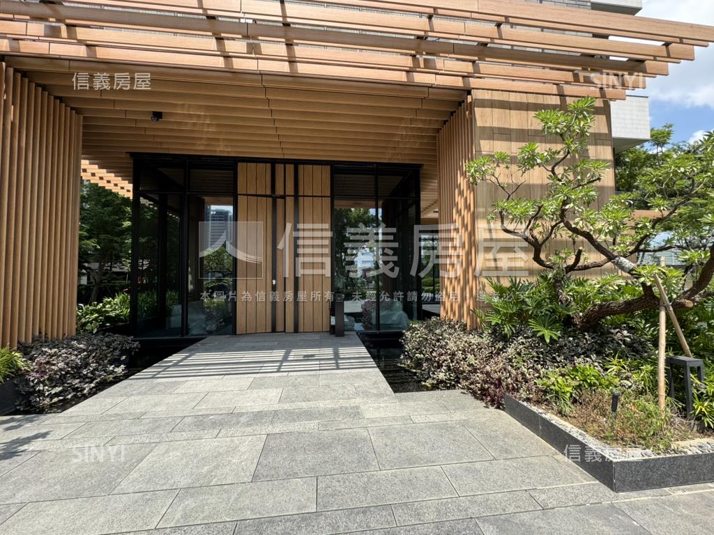 江北河景Ω四房兩車位房屋室內格局與周邊環境