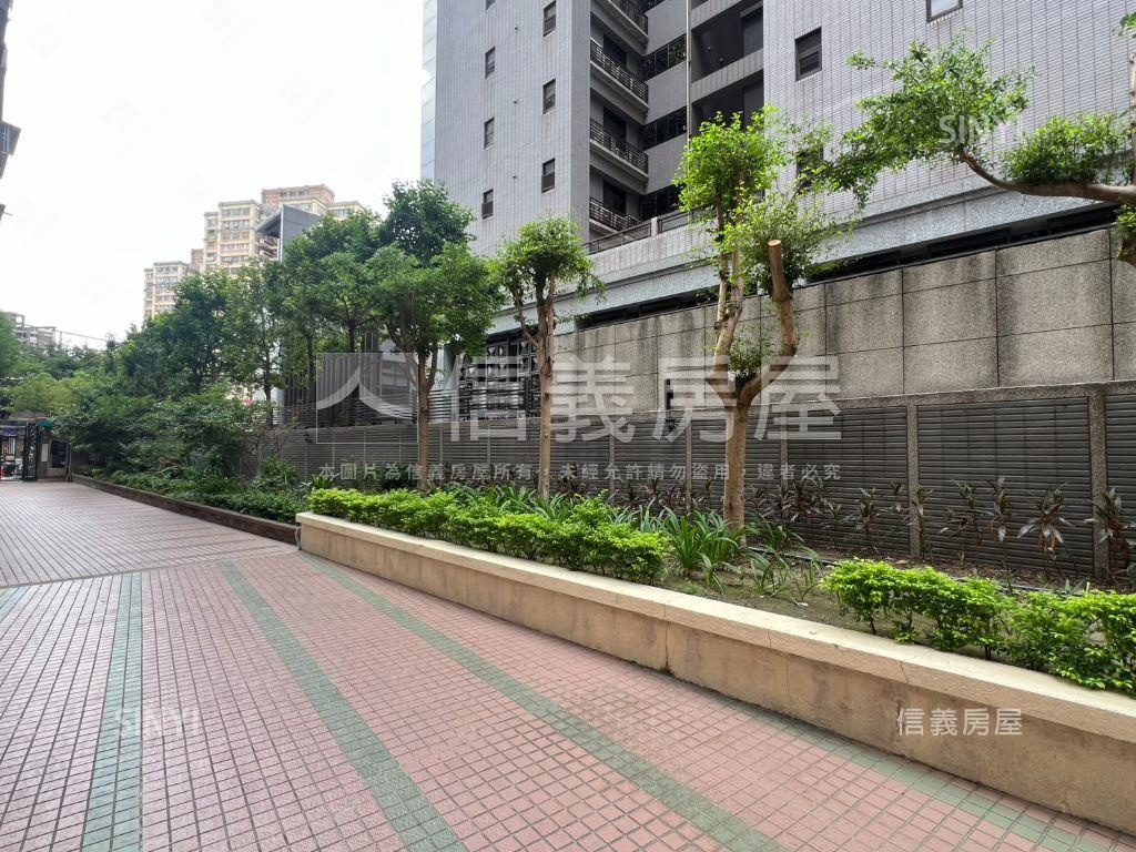 摩天一樓美宅房屋室內格局與周邊環境