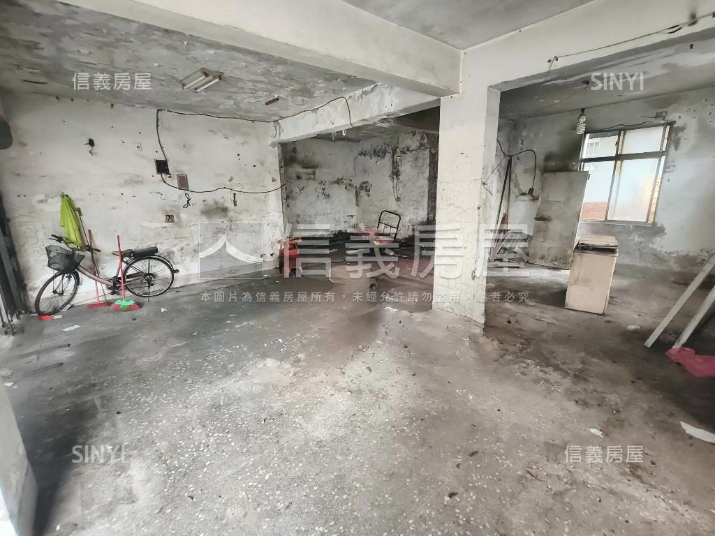 金龍市場旁一樓房屋室內格局與周邊環境