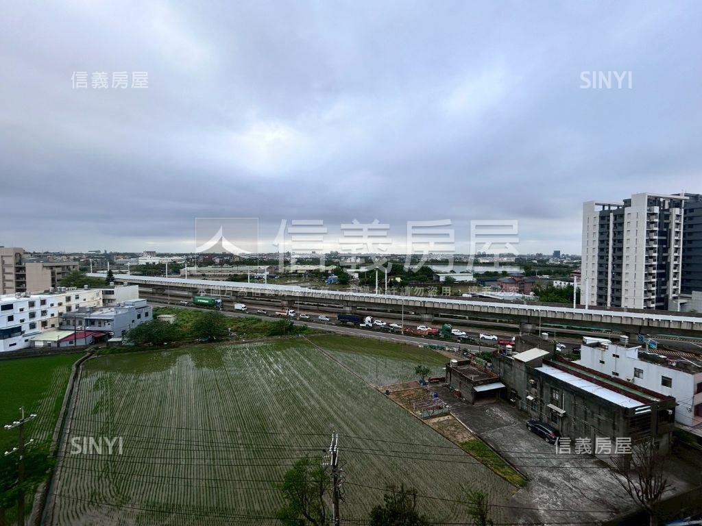 青埔全新大空間有車位房屋室內格局與周邊環境