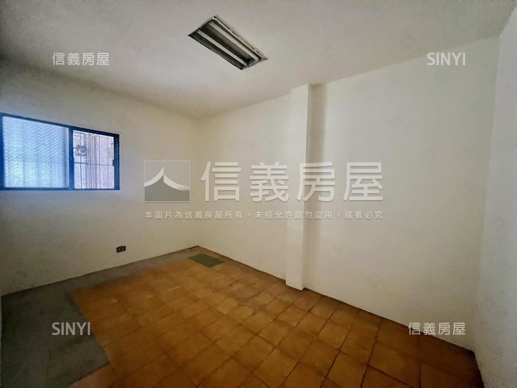 近建國中學國語實小美寓房屋室內格局與周邊環境