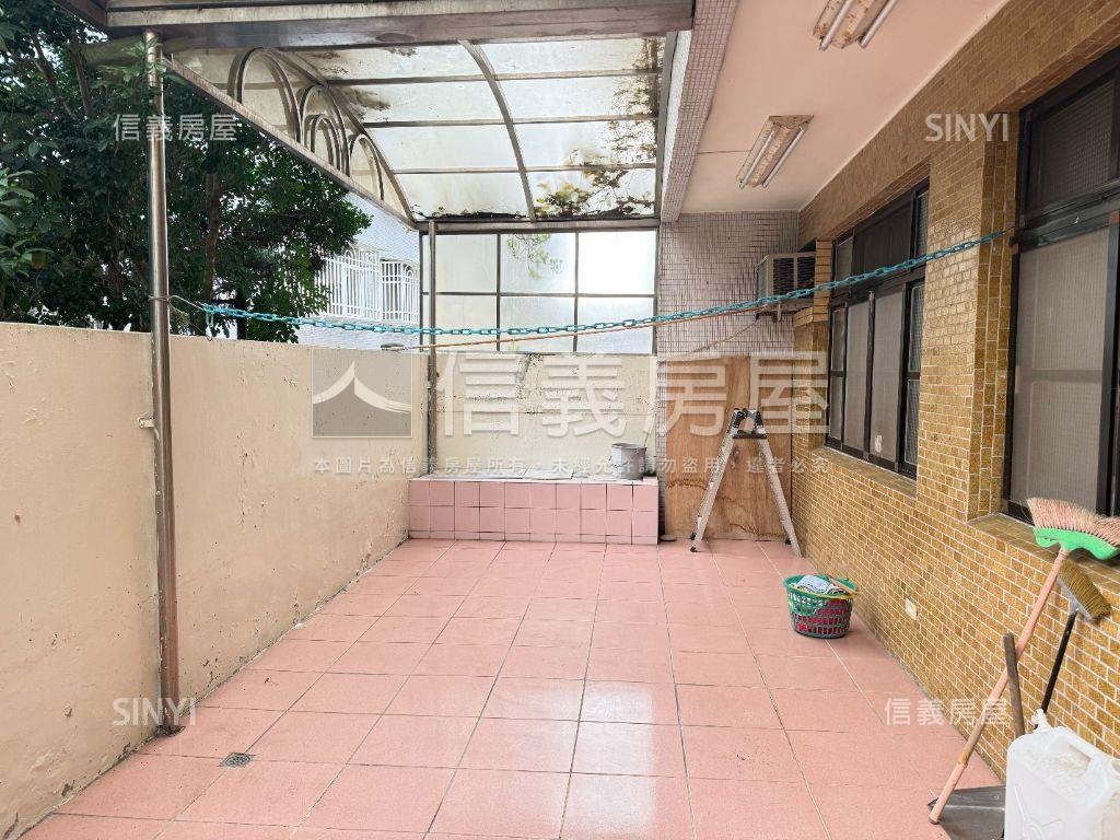 潤泰美景山莊一樓房屋室內格局與周邊環境