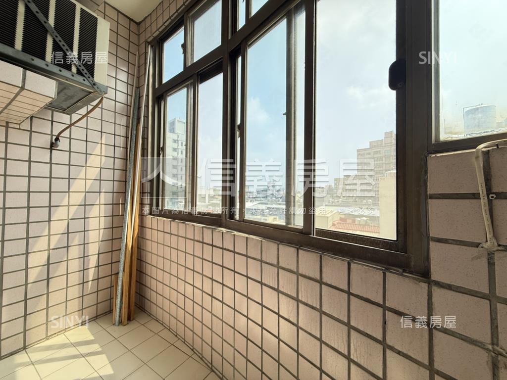 近內壢高中大三房採光宅房屋室內格局與周邊環境