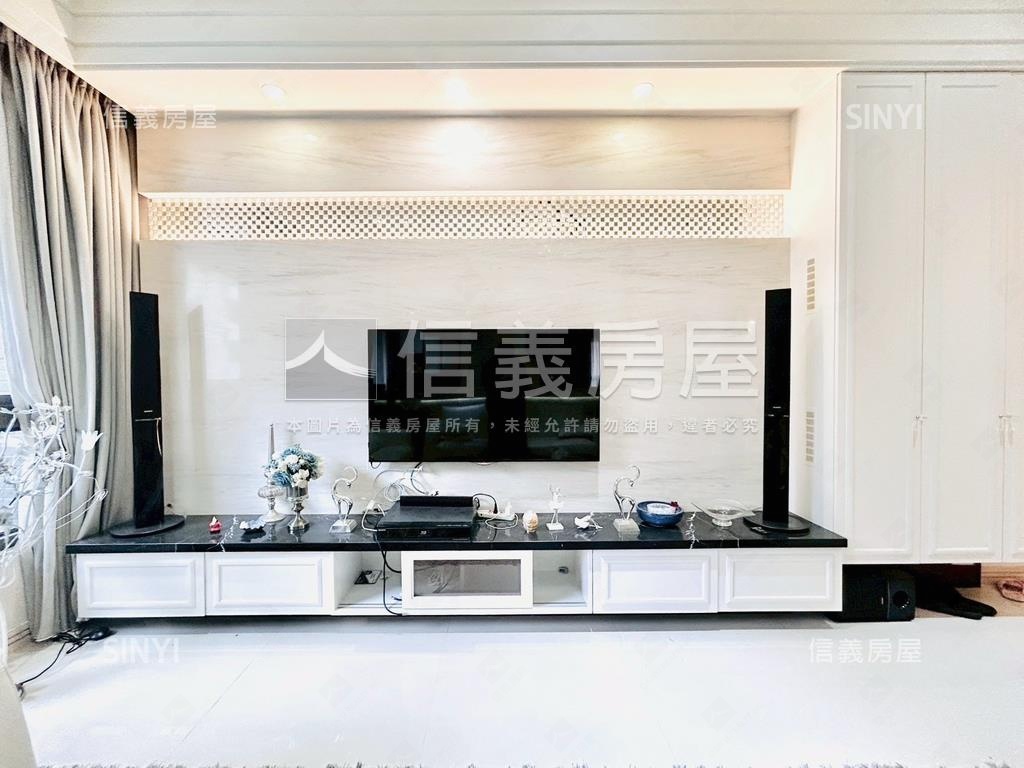 喬立月河精裝露臺戶房屋室內格局與周邊環境