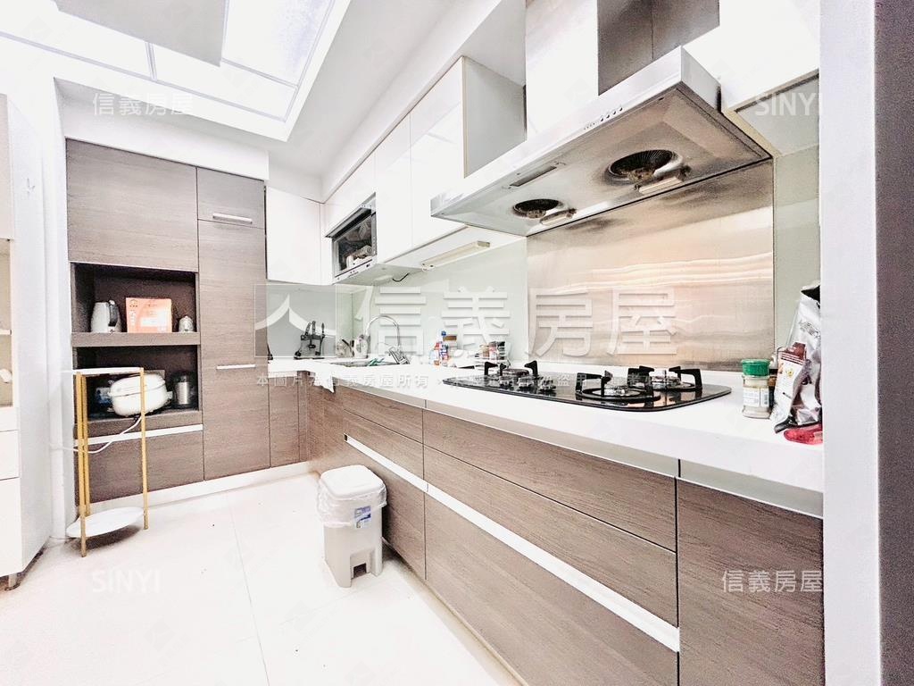 喬立月河精裝露臺戶房屋室內格局與周邊環境