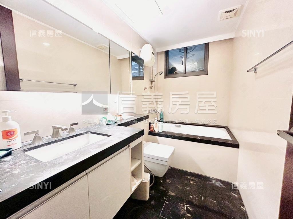 喬立月河精裝露臺戶房屋室內格局與周邊環境