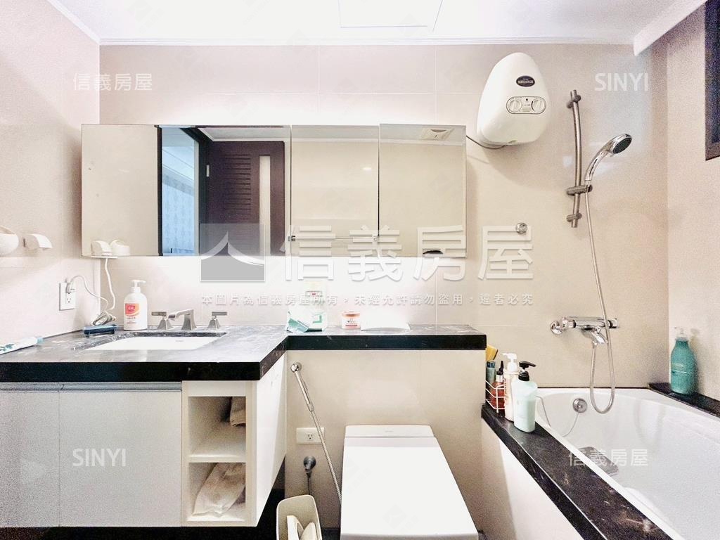 喬立月河精裝露臺戶房屋室內格局與周邊環境