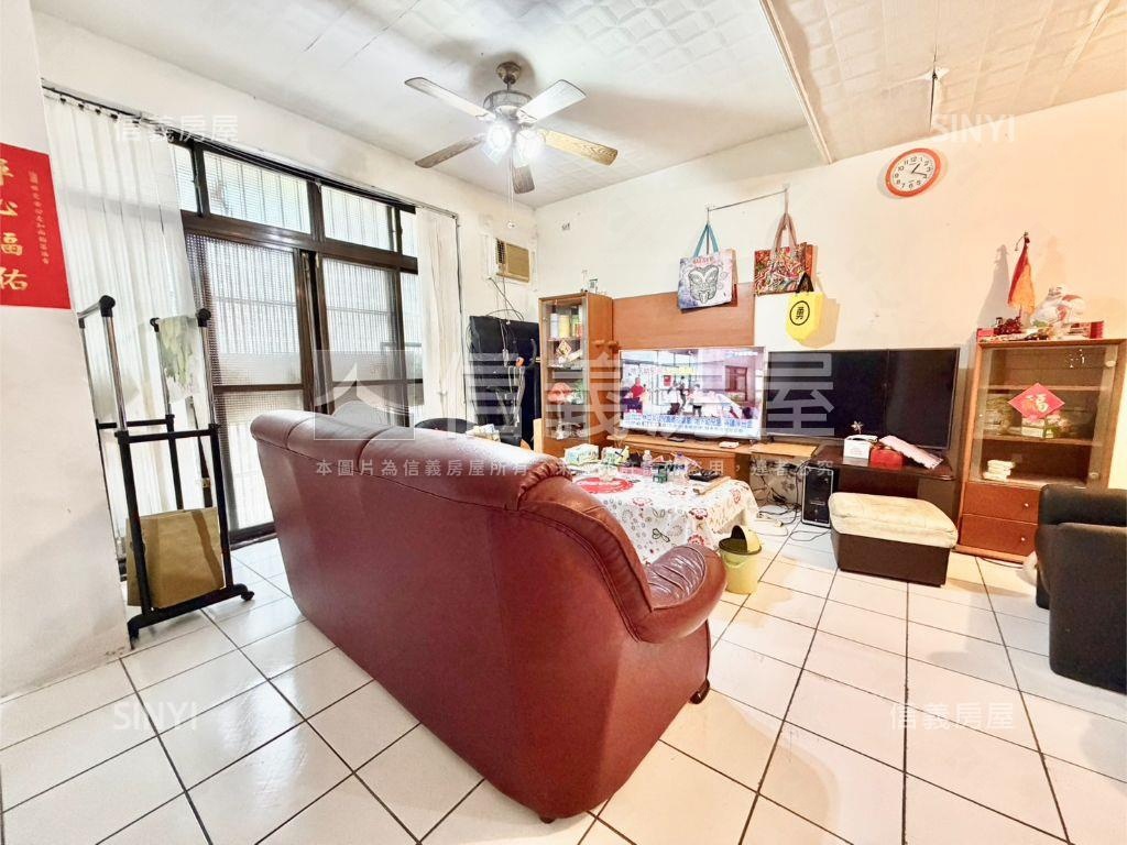 裕合街頂天立地透天房屋室內格局與周邊環境