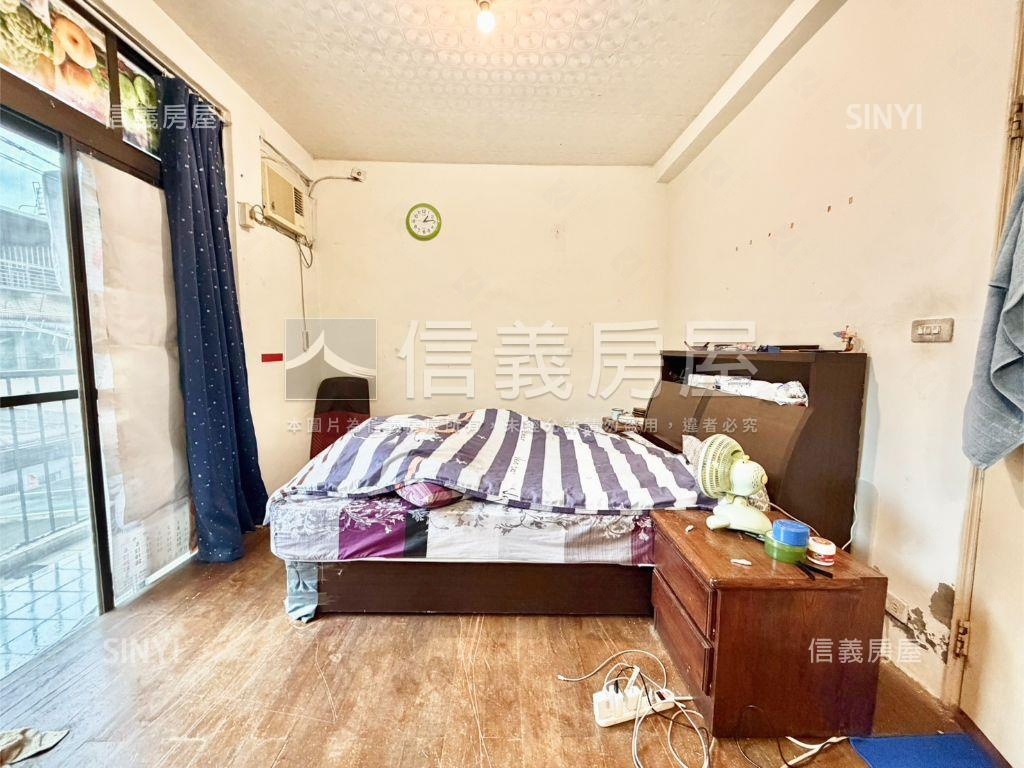 裕合街頂天立地透天房屋室內格局與周邊環境