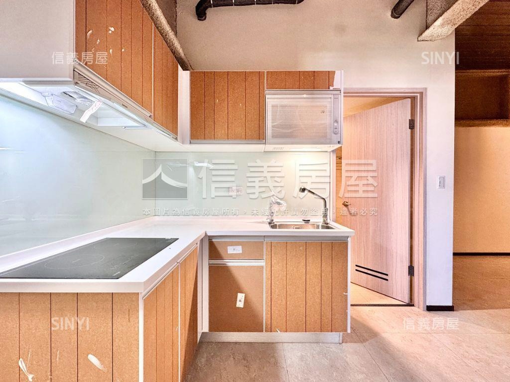 近高醫、捷運全新景觀兩房房屋室內格局與周邊環境