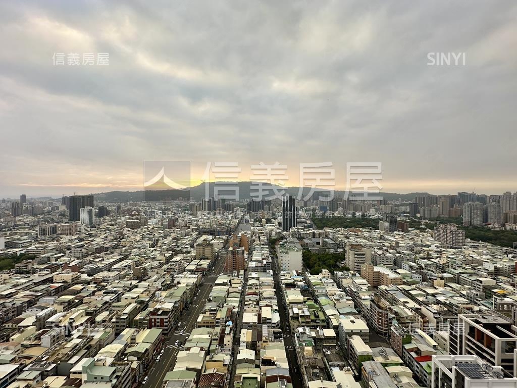 近高醫、捷運全新景觀兩房房屋室內格局與周邊環境