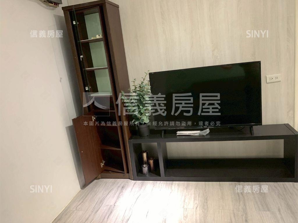 三重精美裝潢頂加美寓房屋室內格局與周邊環境