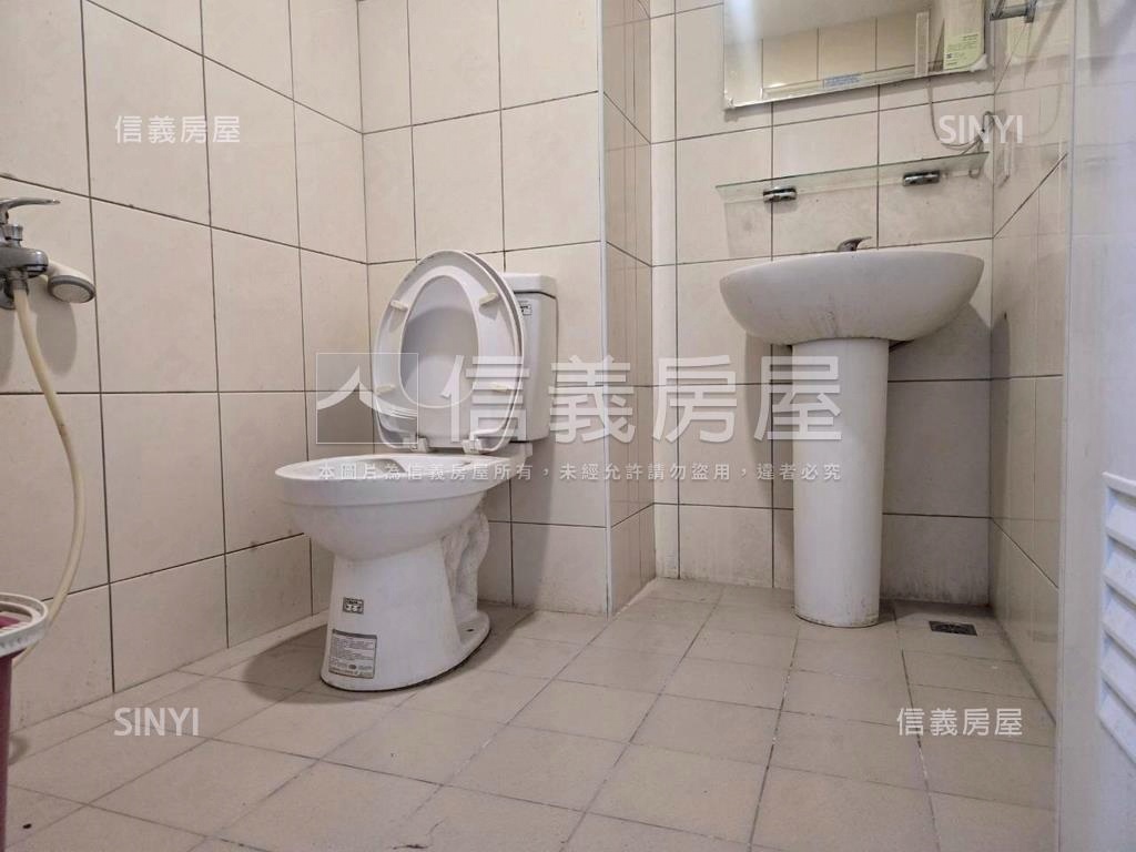 民安街置產收租美透天房屋室內格局與周邊環境