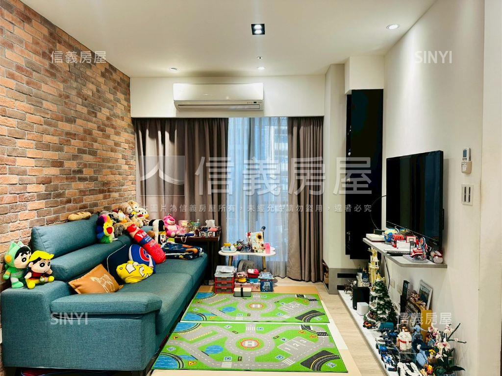 幸福時光２房坡道平面車位房屋室內格局與周邊環境