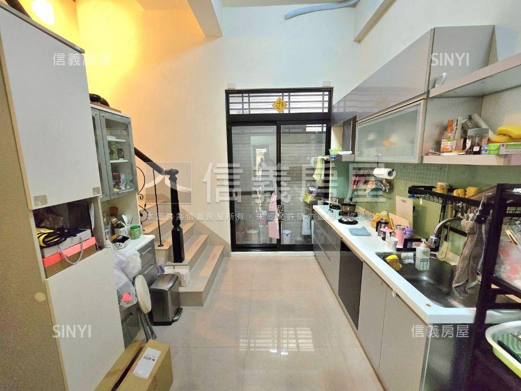 東橋優質臨路店面房屋室內格局與周邊環境