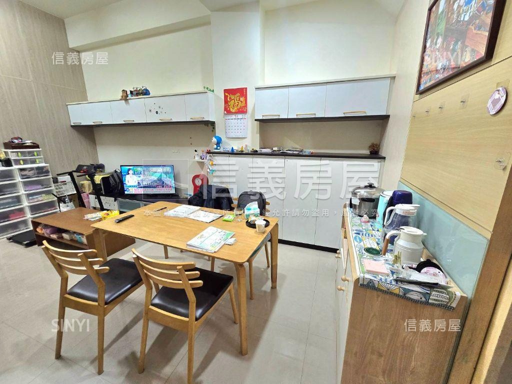 東橋優質臨路店面房屋室內格局與周邊環境