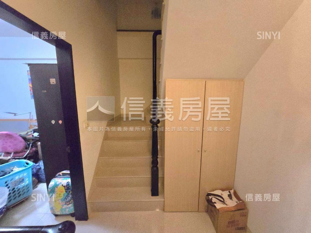 東橋優質臨路店面房屋室內格局與周邊環境