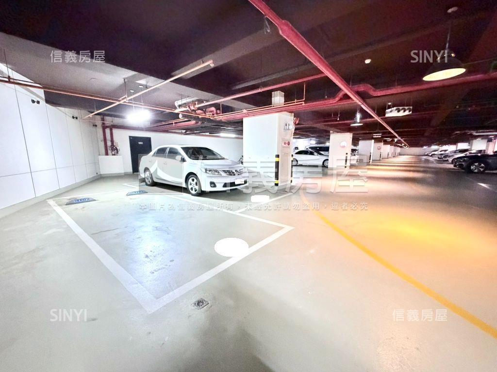 勝旺公園綠２房＋坡平車位房屋室內格局與周邊環境