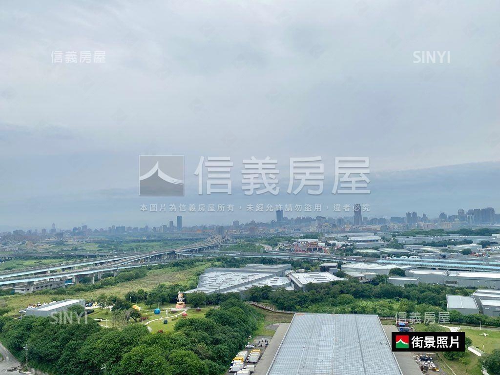 專任全坤次頂樓景觀戶房屋室內格局與周邊環境
