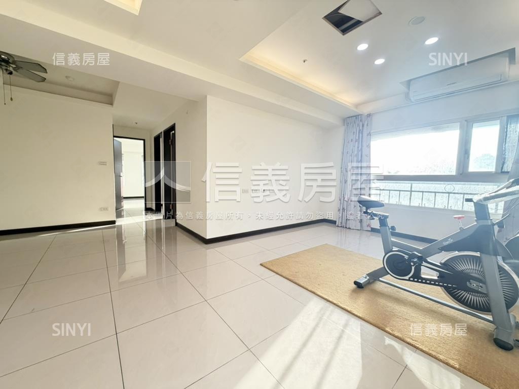 雙捷匯四房坡平車位房屋室內格局與周邊環境