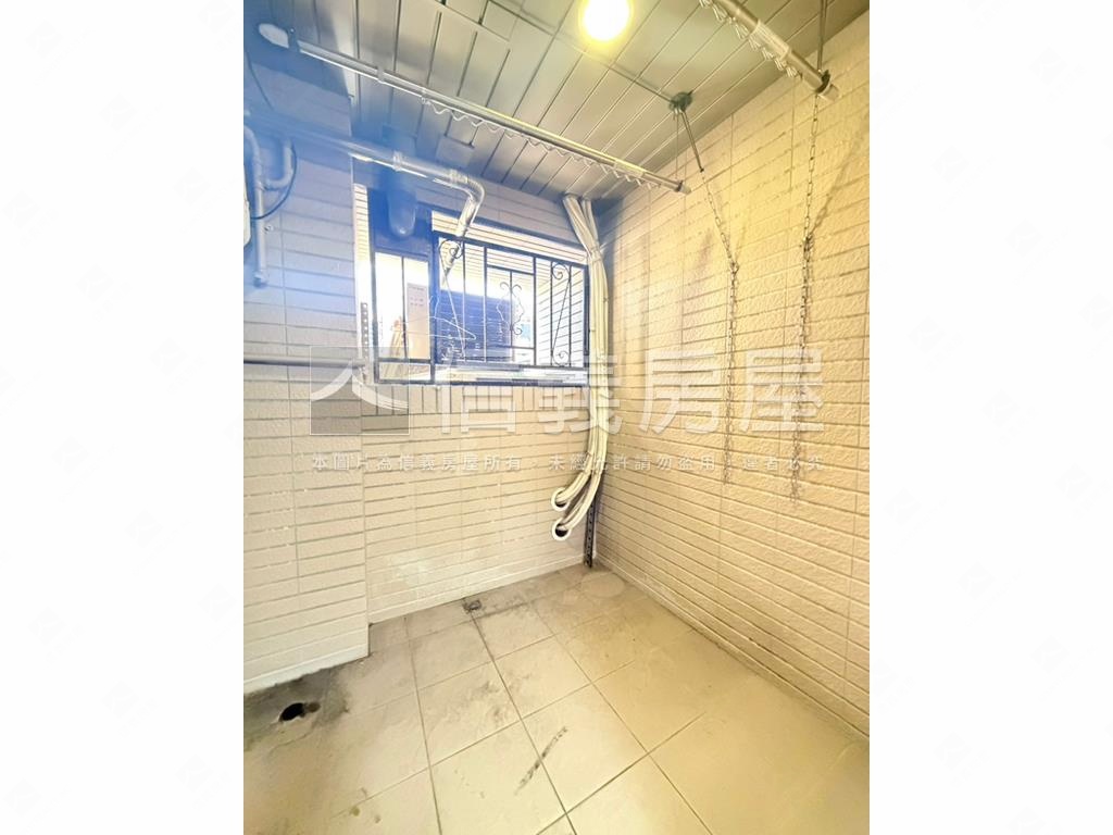 雙捷匯四房坡平車位房屋室內格局與周邊環境