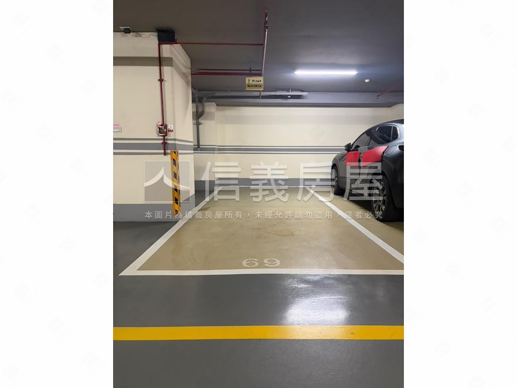 雙捷匯四房坡平車位房屋室內格局與周邊環境