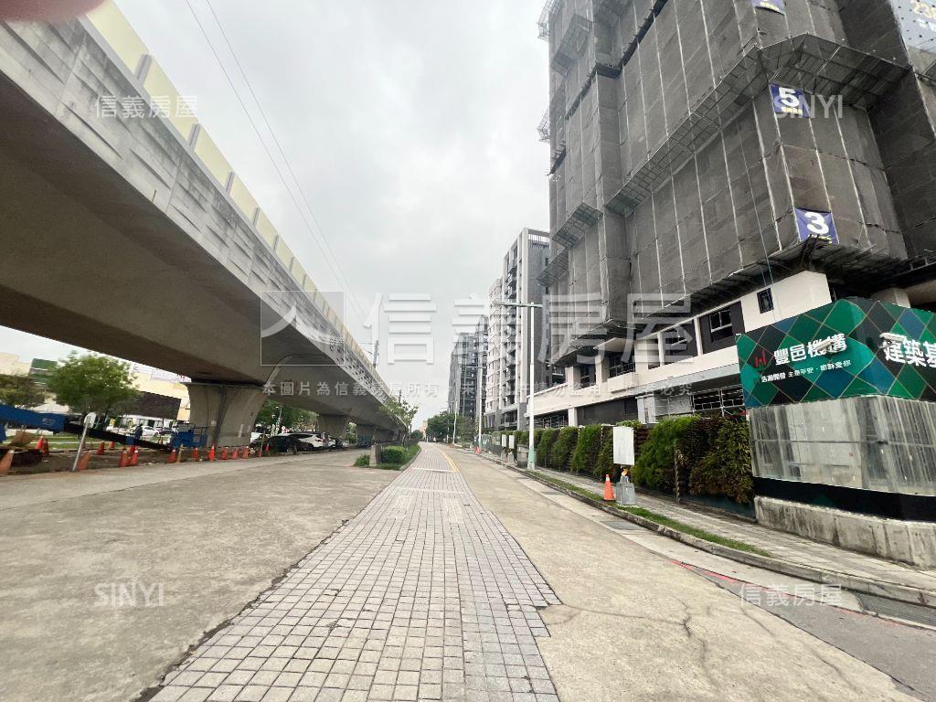 屋主售景立方三房平車房屋室內格局與周邊環境