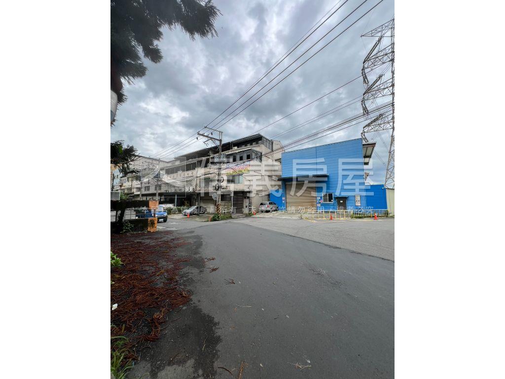 鶯歌大跨距挑高千坪廠房房屋室內格局與周邊環境