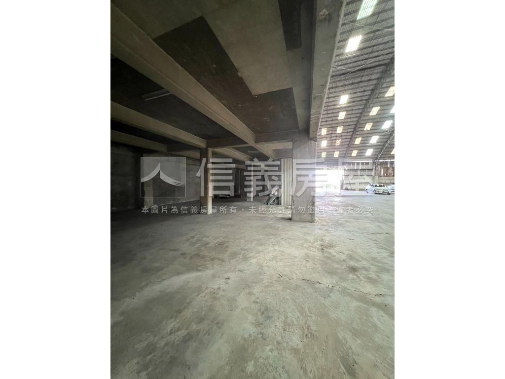 鶯歌大跨距挑高千坪廠房房屋室內格局與周邊環境