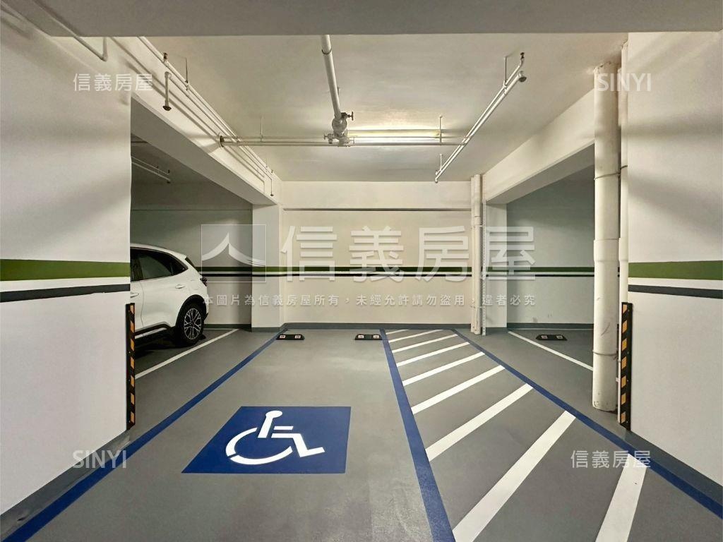 登陽三面採光露臺戶房屋室內格局與周邊環境