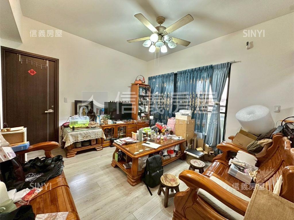 登陽三面採光露臺戶房屋室內格局與周邊環境