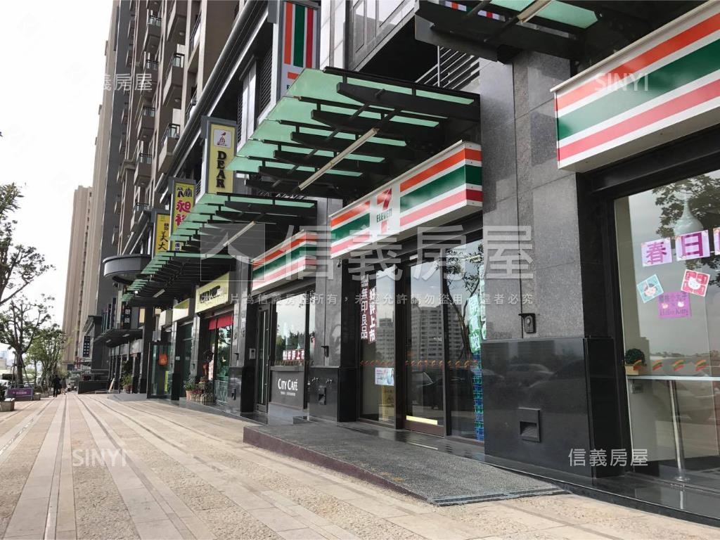 世紀凱悅成家二房平車房屋室內格局與周邊環境