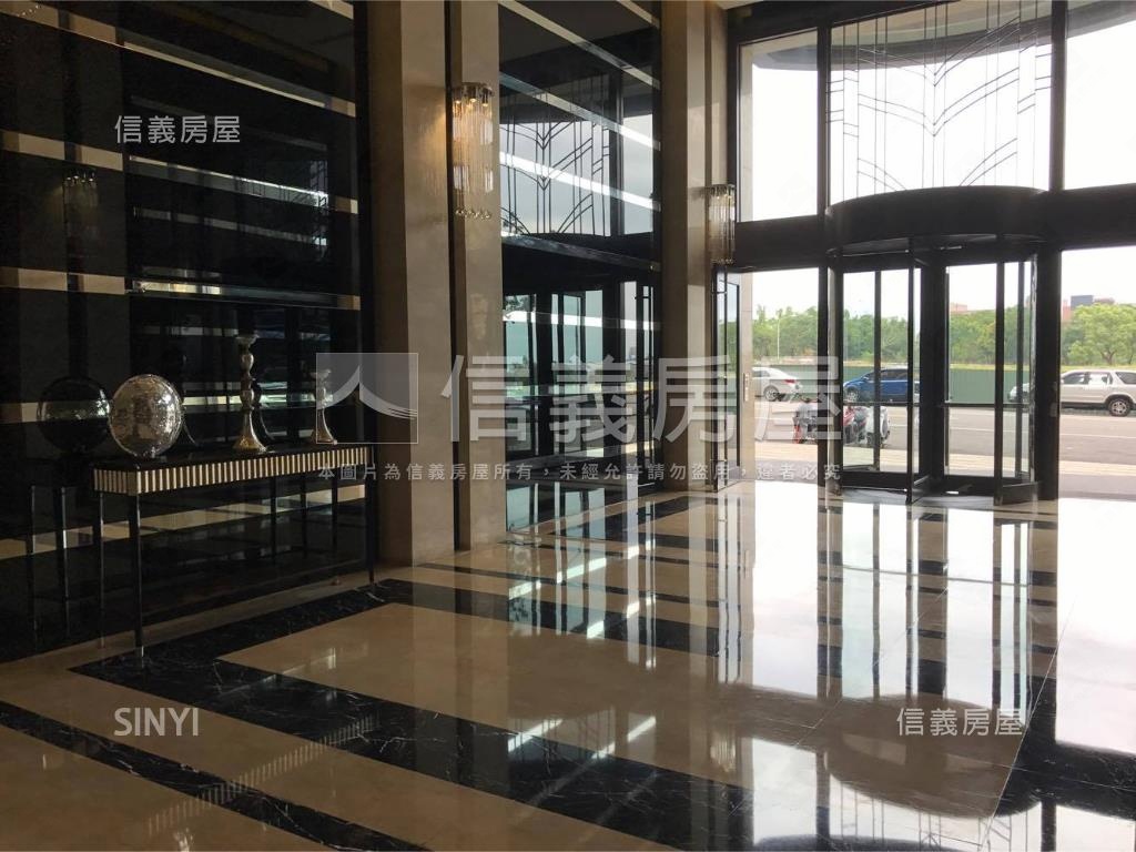 世紀凱悅成家二房平車房屋室內格局與周邊環境