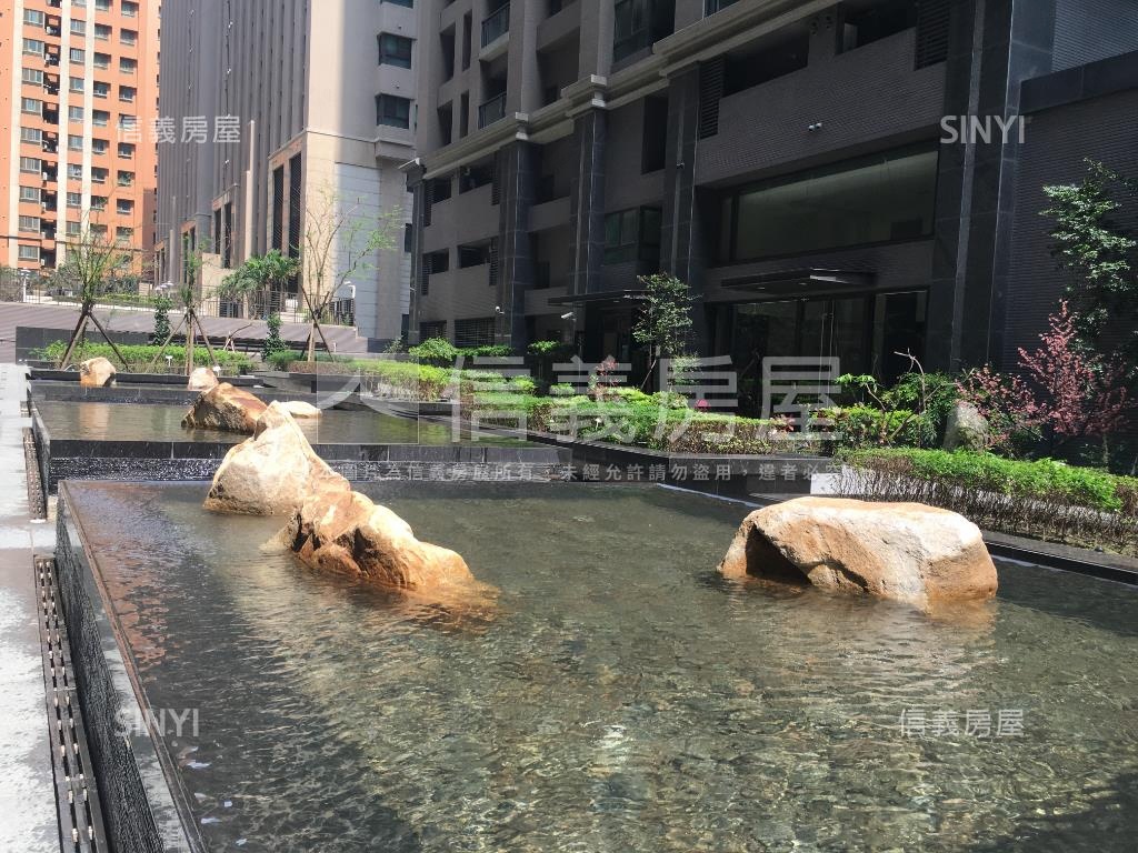 世紀凱悅成家二房平車房屋室內格局與周邊環境