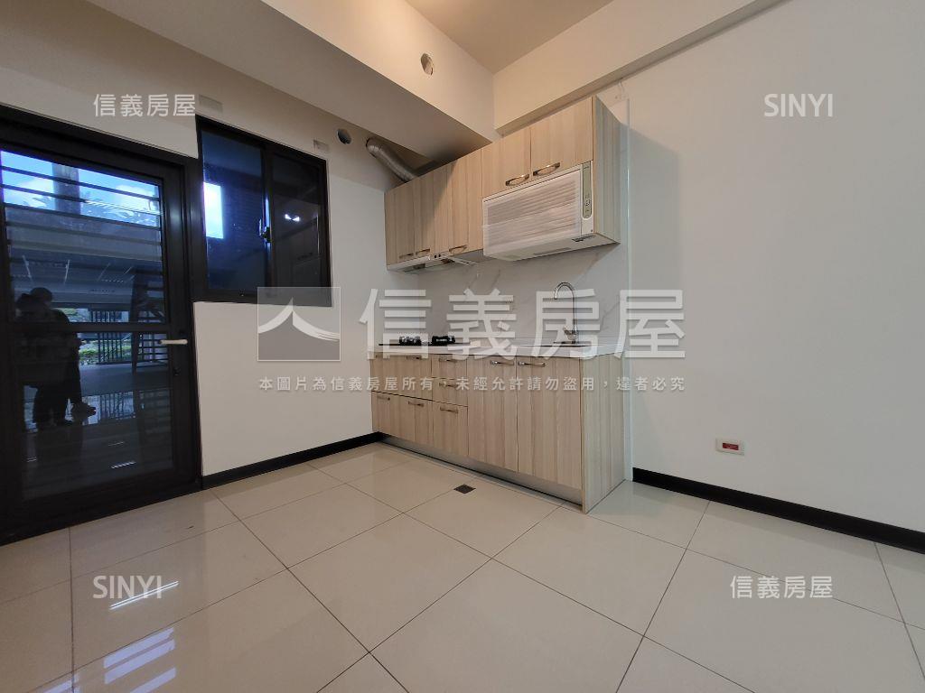 宏筑黃金地段店面房屋室內格局與周邊環境