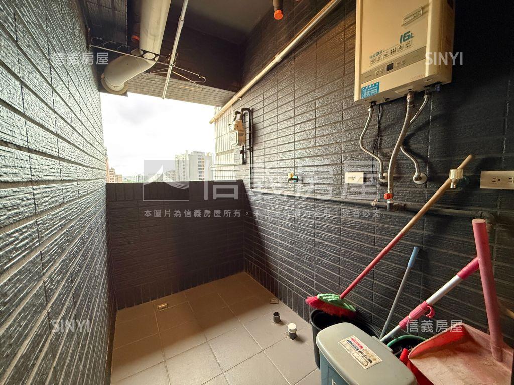 Ａ１８成家大璽精美２房房屋室內格局與周邊環境